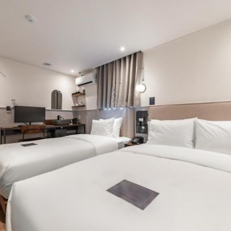 Just Stay Hotel Seul Zewnętrze zdjęcie