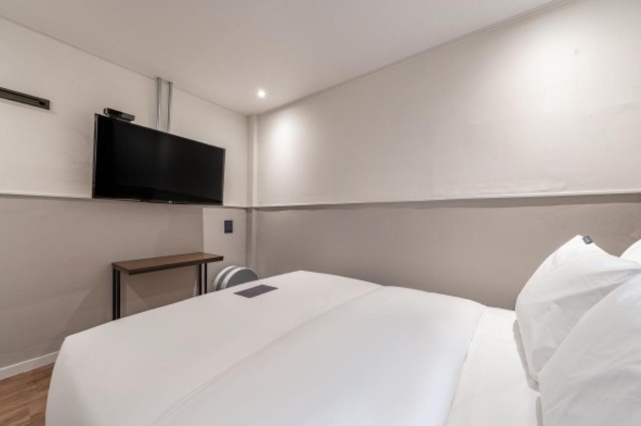 Just Stay Hotel Seul Zewnętrze zdjęcie